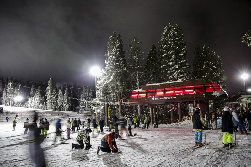 El Nino brings snow to California, a welcome sight after years of drought. Snow in California,People enjoy the snow in California,People enjoy the snow,El Nino brings snow to California,El Nino