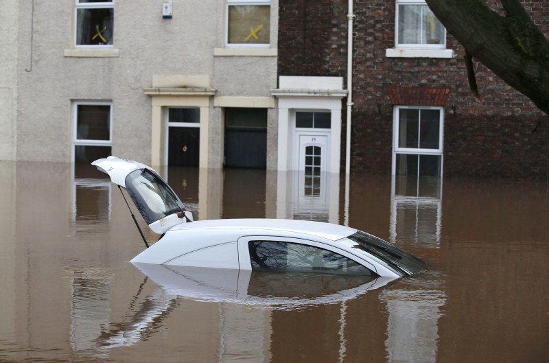 Flooding in northwest England has left thousands of homes without power. Storm Desmond hits Britain,floods in Britain,Britain floods,Britain heavy rain,Storm Desmond