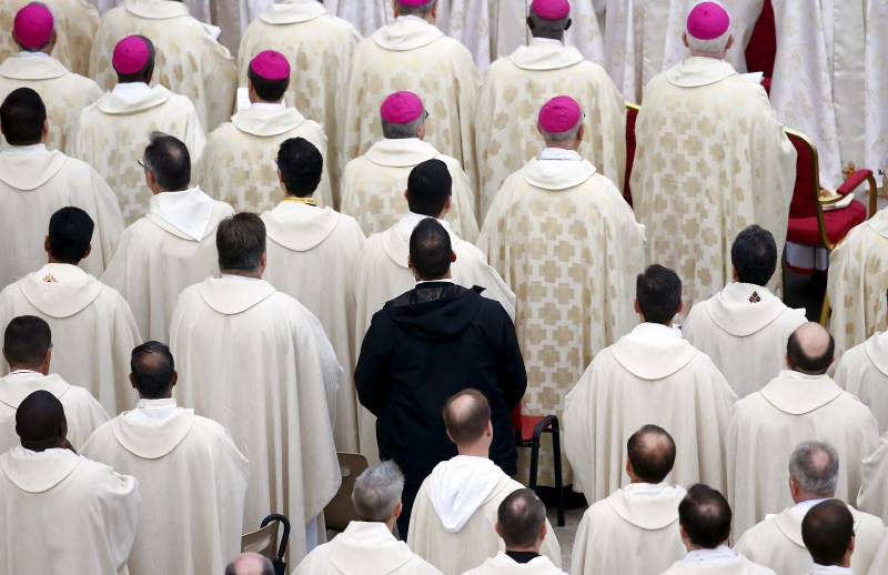 Tens of thousands of Catholic pilgrims assembled in Rome Tuesday to watch Pope Francis open a Pope Francis,Catholic Jubilee,Pope Francis opens the door to Catholic Jubilee,Catholic pilgrims,Holy Door,St Peter's basilica