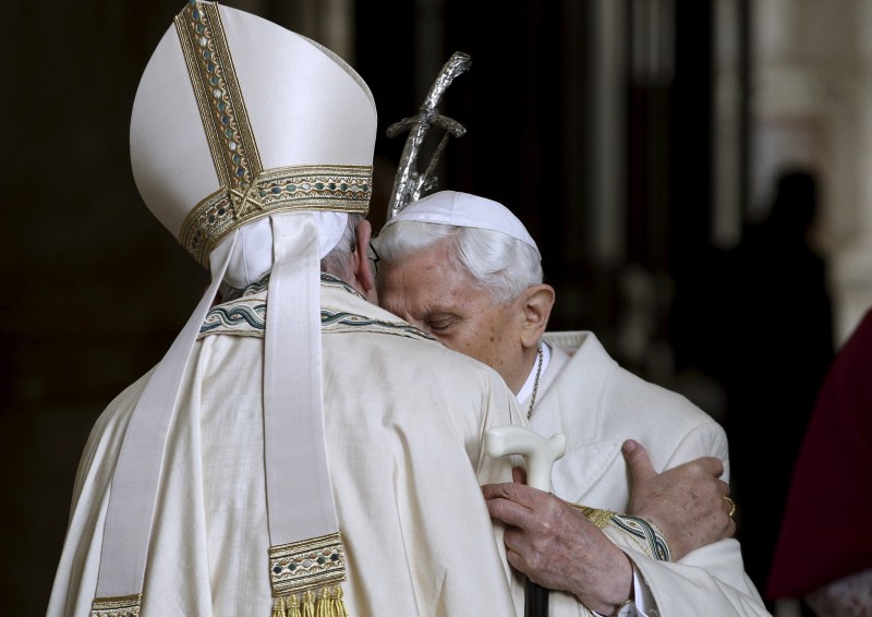 Tens of thousands of Catholic pilgrims assembled in Rome Tuesday to watch Pope Francis open a Pope Francis,Catholic Jubilee,Pope Francis opens the door to Catholic Jubilee,Catholic pilgrims,Holy Door,St Peter's basilica