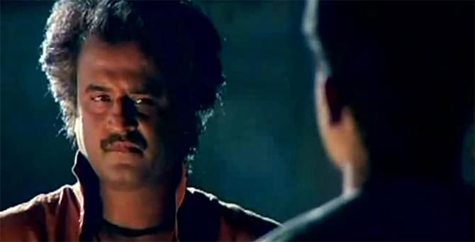 On the occasion of Tamil superstar Rajinikanth's 65th birthday, we bring you Top 10 punch dialogues of Superstar. Rajinikanth,Rajinikanth birthday,Rajinikanth's Birthday Special,Rajinikanth Birthday Special,Rajinikanth dialogues,Rajinikanth punch dialogues,Rajinikanth top 10 punch dialogues,Rajinikanth top 10 dialogues