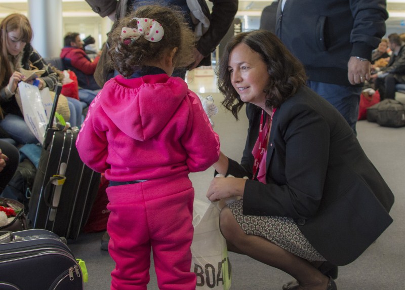 The first plane load of Syrian refugees arrived in Toronto on a military aircraft. Canada Welcomes Syrian Refugees,Syrian Refugees,Canada prime minister,Canada prime minister welcomes wave of Syrian refugees,Justin Trudeau