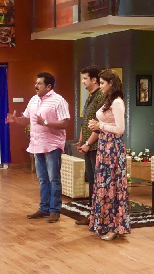 Mamta Mohandas, who is awaiting the release of 'Two Countries' attended the 'Badai Bungalow' show. Mamta Mohandas,Mamta Mohandas films,Badai Bungalow,mamta mohandas in Badai Bungalow,two countries,two countries movie promotion
