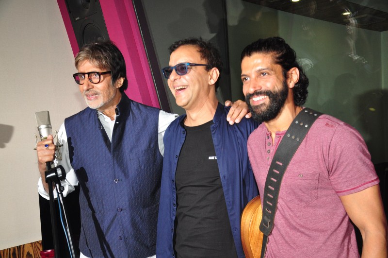 Amitabh Bachchan and Farhan Akhtar record a friendship song called Atrangi Yaari for the film Wazir. Wazir,Amitabh Bachchan,Farhan Akhtar,Atrangi Yaari,Amitabh Bachchan and Farhan Akhtar