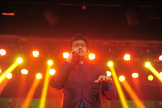 Singer Sonu Nigam performs at the Charity Concert Spirit of India organized by Chinmaya Mission.