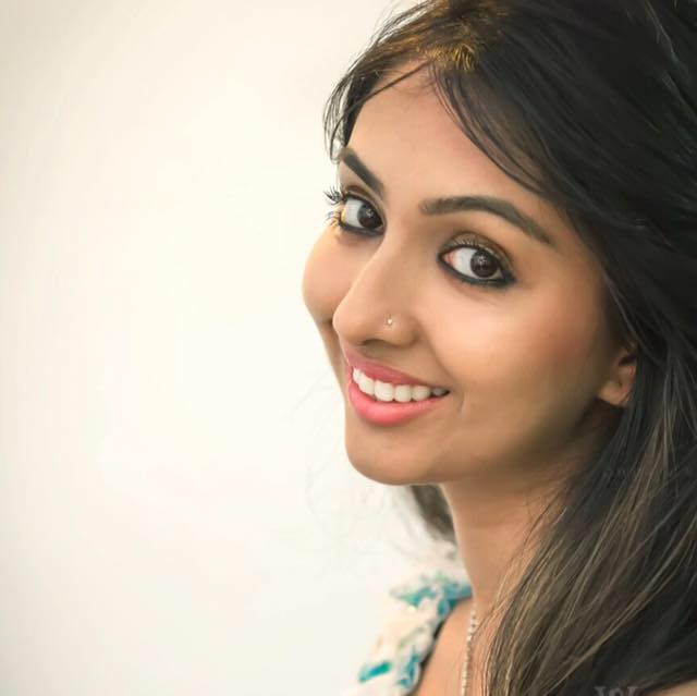 Utthara Unni is the daughter of actress Urmila Unni. Utthara Unni,Utthara Unni photos,Utthara Unni pics,Utthara Unni hot pics,Utthara Unni films,Edavappaathy?,Edavappaathy? film