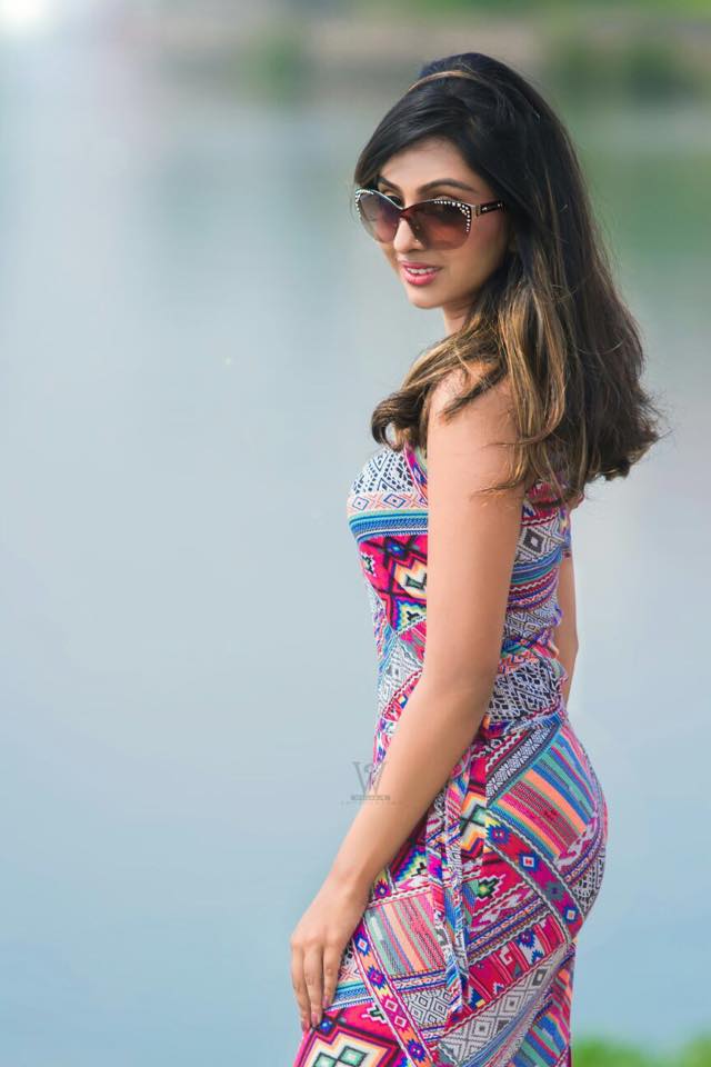 Utthara Unni is the daughter of actress Urmila Unni. Utthara Unni,Utthara Unni photos,Utthara Unni pics,Utthara Unni hot pics,Utthara Unni films,Edavappaathy?,Edavappaathy? film