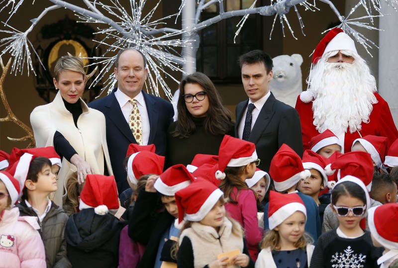 Monaco's Prince Albert and his wife, Charlene, attend the traditional Christmas tree ceremony at the Monaco Palace. Prince Albert,Charlene,Christmas tree ceremony,Christmas,Monaco Palace,Monaco Prince Albert,Christmas holiday season
