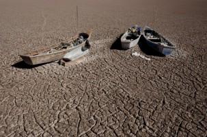 Bolivia's Lake Poopo,Lake Poopo dries up,Lake Poopo,Titicaca,second largest lake