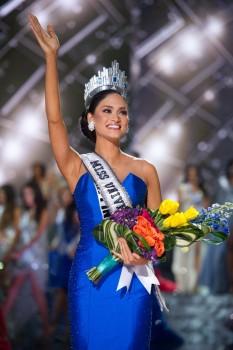 Pia Alonzo Wurtzbach of Philippines was crowned the 2015 Miss Universe pageant winner on Sunday.