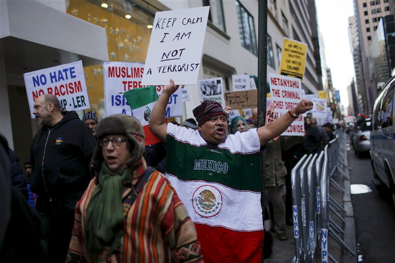 People protest against U.S. Republican presidential candidate Donald Trump. Donald Trump,Protests against Donald Trump,US Republican,People protest