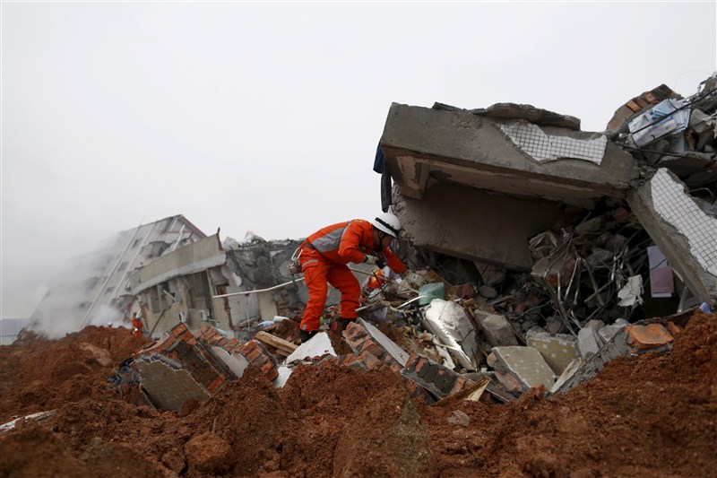 A total of 91 people remain missing a day after a landslide hit an industrial park in Shenzhen city, China's Guangdong province, according to authorities. Chinese industrial park landslide,industrial park landslide,China's Guangdong province,Shenzhen city,landslide,91 missing in Chinese industrial park landslide