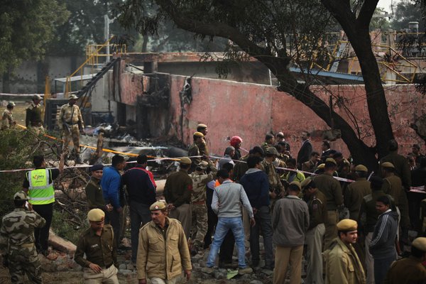 10 Killed As BSF Aircraft Crashes In Delhi - Photos,Images,Gallery - 35762