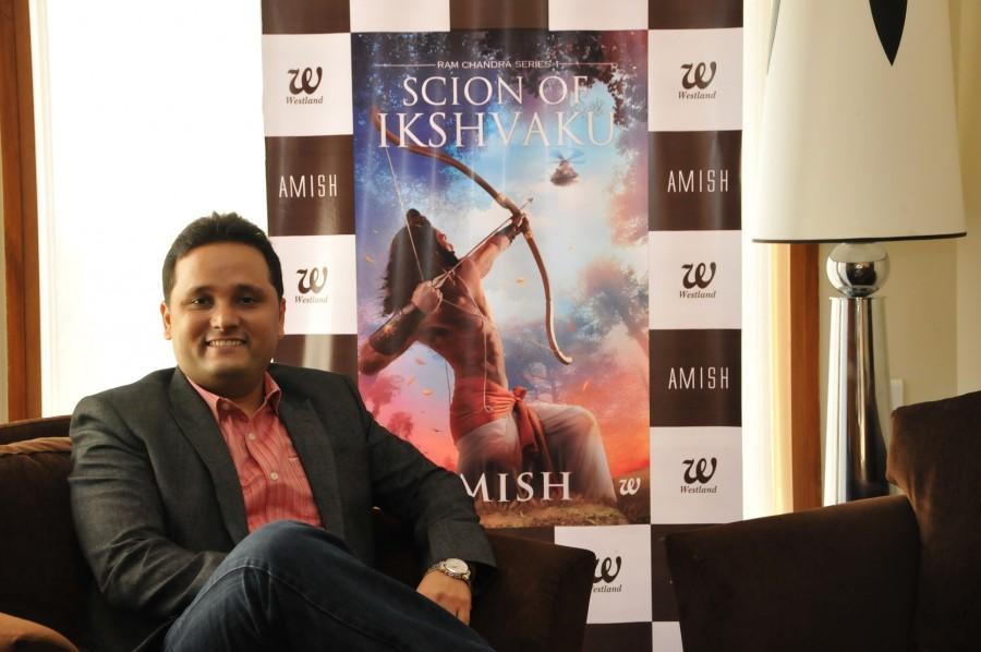Akshay Kumar,Akshay Kumar book launch,Amish Tripathi,Scion of Ikshvaku