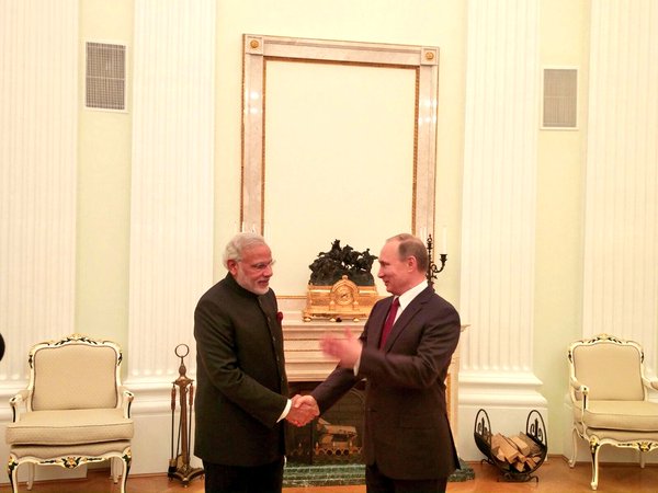 PM Narendra Modi meets President Vladimir Putin at India-Russia Summit Narendra Modi,President Vladimir Putin,India-Russia Summit,India-Russia,Modi meets Putin