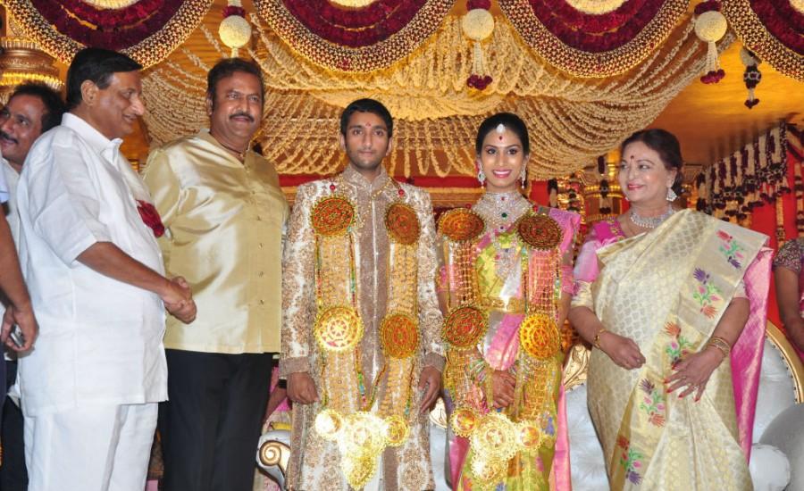 Mahesh Babu, Chiranjeevi, Allari Naresh, Rajendra Prasad, Nandamuri Balakrishna, Venkatesh, Gopichand, Mohan Babu, Murali Mohan, Allu Aravind at Adiseshagiri Rao son wedding Adiseshagiri Rao son wedding,Adiseshagiri Rao son wedding respection,Adiseshagiri Rao son marriage,Mahesh Babu,Chiranjeevi,Allari Naresh,Rajendra Prasad,Venkatesh,Gopichand,Mohan Babu,Murali Mohan,Allu Aravind