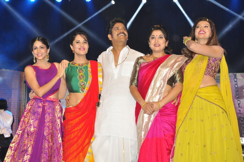 Telugu movie Soggade Chinni Nayana Audio launch event function held on 25 December in Hyderabad. Nagarjuna, Naga Chaitanya, Ramya Krishnan, Lavanya Tripathi, Hamsa Nandini, Anasuya, Diksha Panth and others graced the event. Soggade Chinni Nayana,Soggade Chinni Nayana Audio Launch,Nagarjuna,Naga Chaitanya,Ramya Krishnan,Lavanya Tripathi,Hamsa Nandini,Anasuya,Diksha Panth,Soggade Chinni Nayana Audio Launch pics,Soggade Chinni Nayana Audio Launch images,Soggade Chinni Nayana Au