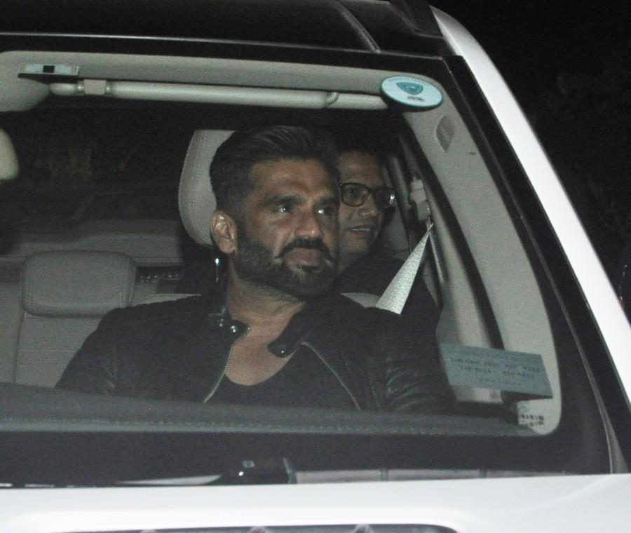 Superstar Salman Khan, who turned 50 on Sunday, had a huge birthday bash at his Panvel farmhouse Saturday night. Celebs like Asin, Dino Morea, Kangna Ranaut, Neil Nitin Mukesh, Sania Mirza, Anil Kapoor, Riteish Deshmukh, Genelia, Mallika Sherawat, Boney Kapoor, Prabhu Deva, Sooraj Pancholi, Jacqueline Fernandez, Kriti Sanon, Sonakshi Sinha and many other celebs graced the event. Salman Khan's Birthday Party,Salman Khan's Birthday bash,Salman Khan Birthday Party,Asin,Dino Morea,Kangna Ranaut,Neil Nitin Mukesh,Sania Mirza,Anil Kapoor,Riteish Deshmukh,Genelia,Mallika Sherawat,Boney Kapoor,Prabhu Deva,Sooraj Pancholi,Jacque