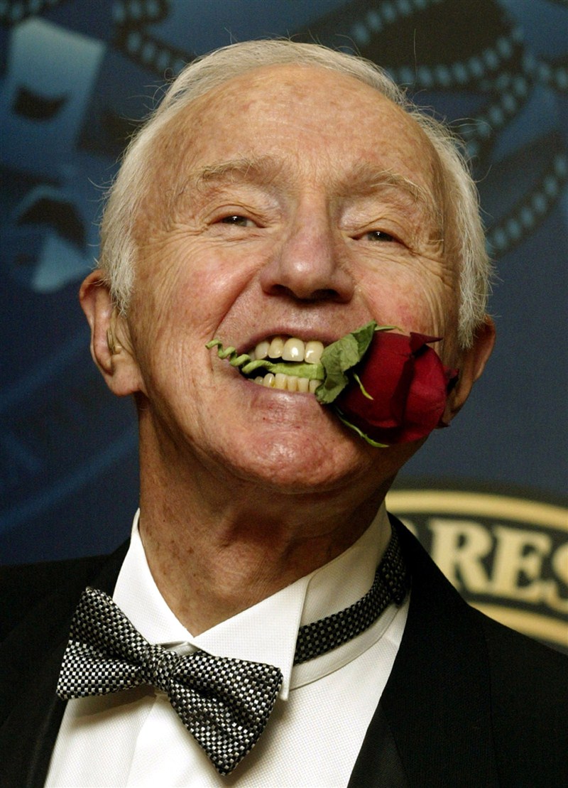 Oscar-winning cinematographer and documenatry filmmaker Haskell Wexler is dead. He was 93. Haskell Wexler,Haskell Wexler dies at 93,cinematographer Haskell Wexler,Oscar-winning cinematographer Haskell Wexler,Oscar-winning cinematographer,documenatry filmmaker