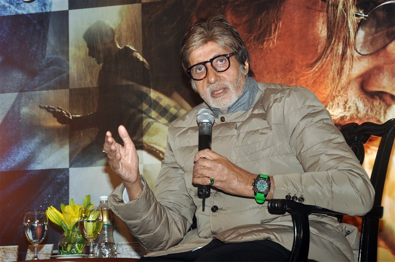 Bollywood actor Amitabh Bachchan promotes Wazir in Kolkata. Amitabh Bachchan promotes Wazir,Amitabh Bachchan,Wazir,Wazir promotion,Wazir promotion in Kolkata,Bollywood actor Amitabh Bachchan,Big B,bollywood movie Wazir