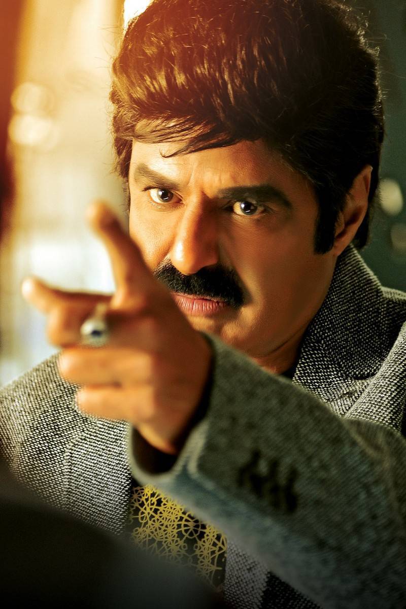 Dictator is an upcoming Telugu film directed by Sriwass and produced by Eros International and Sriwass under Vedhaaswa Creations banner. Starring Nandamuri Balakrishna, Anjali and Sonal Chauhan in the lead role. Dictator,Dictator movie stills,Nandamuri Balakrishna,Anjali,Sonal Chauhan,Balakrishna,Dictator movie pics,Dictator movie images,Dictator movie photos