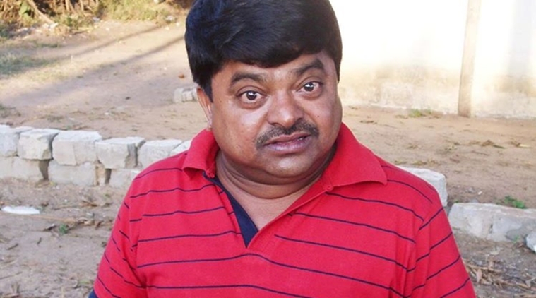 Telugu character artist 'Potti' Rambabu breathed his last on Tuesday morning at his residence. He was 35. 'Potti' Rambabu Passes Away,Potti Rambabu Passes Away,Potti Rambabu,Potti Rambabu dead,Actor Potti Rambabu,Comedian Potti Rambabu Dies,Potti Rambabu Dies