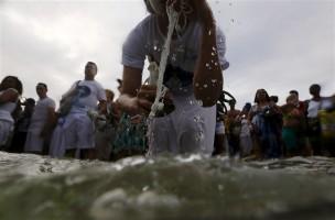 New Year 2016,New Year,Afro-Brazilian religion Umbanda,Afro-Brazilian,Umbanda followers,welcome New Year,New Year welcome,happy new year