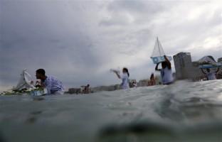 New Year 2016,New Year,Afro-Brazilian religion Umbanda,Afro-Brazilian,Umbanda followers,welcome New Year,New Year welcome,happy new year