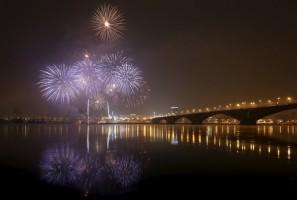 New year fireworks,fireworks on New year,New year,New year 2016,New year celebration,happy new year,new year celebrations,LIghts Display