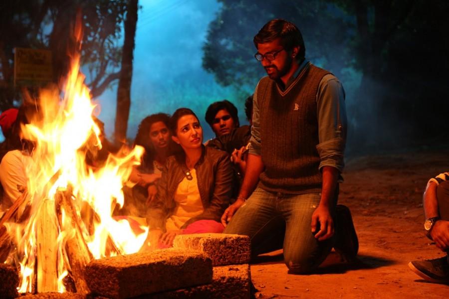 Maalai Nerathu Mayakkam is an Indian Tamil romantic love film directed by Gitanjali Selvaraghavan and story Written by Selvaraghavan. Starring Balakrishna Kola and Wamiqa Gabbi in the lead role. Maalai Nerathu Mayakkam,Balakrishna Kola,Wamiqa Gabbi,Gitanjali Selvaraghavan,Selvaraghavan,Maalai Nerathu Mayakkam movie stills,Maalai Nerathu Mayakkam movie pics,Maalai Nerathu Mayakkam movie images,Maalai Nerathu Mayakkam movie photos,Maalai Nerathu Ma
