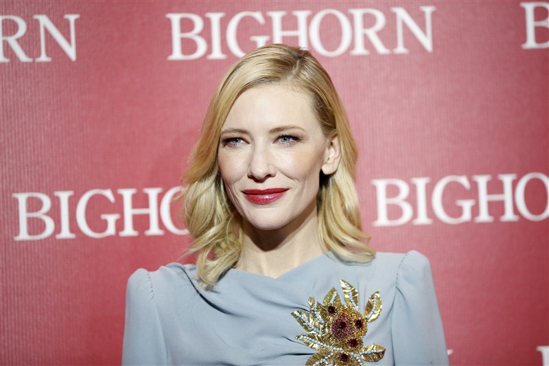 27th Annual Palm Springs International Film Festival Awards Gala held at Palm Springs in California. Johnny Depp, Suzanne Somers, Rooney Mara and many others graced the event. Palm Springs Awards Gala Red Carpet,Palm Springs Awards,Palm Springs Film Festival Awards Gala 2016,Palm Springs Film Festival Awards,Johnny Depp,Suzanne Somers,Rooney Mara