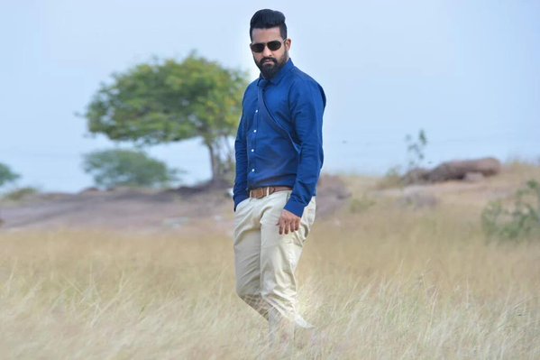 Naanaku Prematho is an upcoming Telugu action family drama film written and directed by Sukumar and produced by BVSN Prasad. Starring NTR and Rakul Preet Singh in the lead roles while Jagapati Babu, Rajendra Prasad, Sithara, Srinivas Avasarala, Vennela Kishore and Thagubothu Ramesh appear in supporting roles. Nannaku Prematho,Jr NTR,Rakul Preet Singh,Nannaku Prematho movie stills,Nannaku Prematho movie pics,Nannaku Prematho movie images,Nannaku Prematho movie photos,Nannaku Prematho movie pictures,Jagapati Babu,Rajendra Prasad,Sithara,Srinivas Avasarala,Vennel