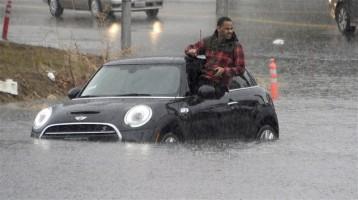 El Nino,El Nino hits California,El Nino finally hits California,California triggering flooding,California flooding,El Nino's Storm,El Nino Storm