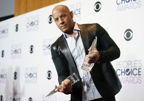 People's Choice Awards 2016 Winners are Vin Diesel, Sandra Bullock, Ellen DeGeneres, Ellen Pompeo, Johnny Depp, Melissa McCarthy, Priyanka Chopra, John Stamos, Sasha Alexander, Taylor Kinney, Shawn Mendes and Meghan Trainor.