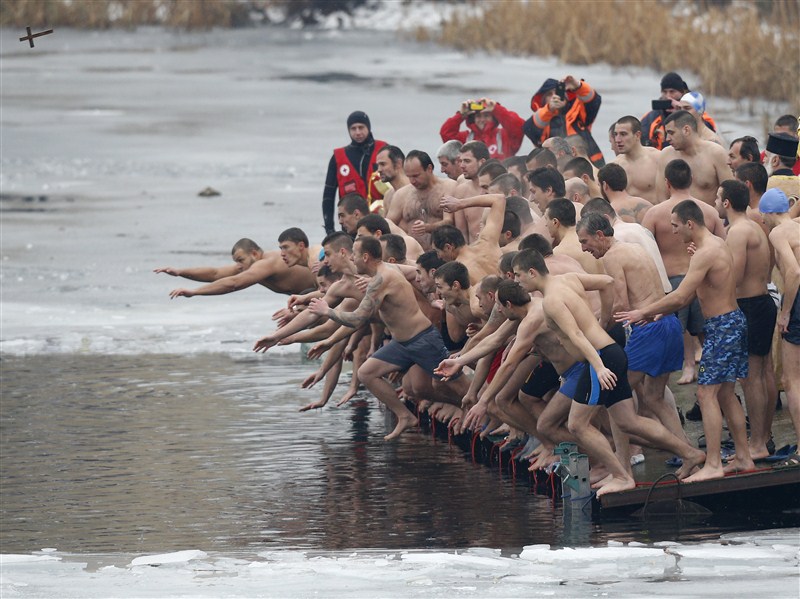 A look at Epiphany day celebrations. Epiphany is observed as the date the Three Wise Men visited Jesus. Epiphany day celebrations,Epiphany day,Christians around the world celebrate Epiphany,Epiphany,christ Jesus,epiphany 2016,three kings,Orthodox christmas,Pope Francis,Epiphany day celebrations pics,Epiphany day celebrations images,Epiphany day celebrations