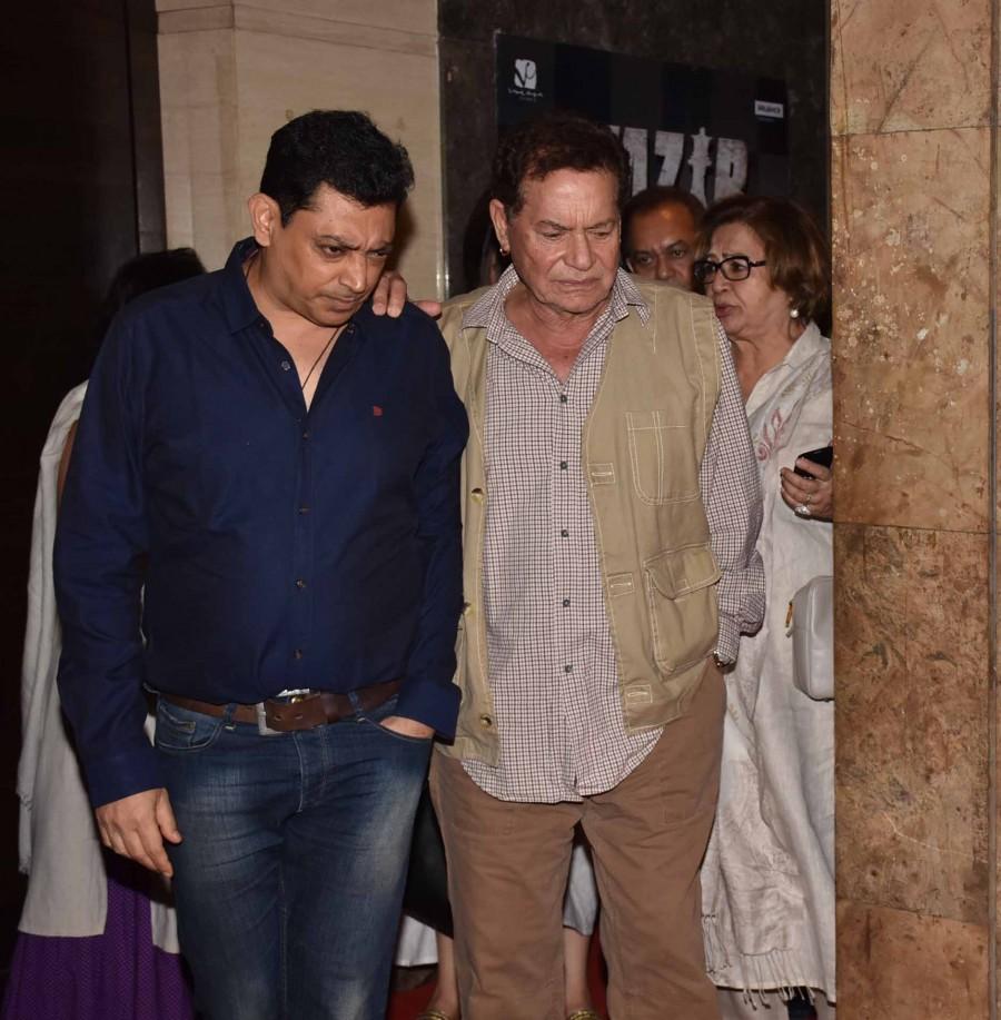 Sachin Tendulkar, Anil Kapoor, Ritesh Sidhwani, Zoya Akhtar, Reema Kagti, Dino Morea, Kangana Ranaut, Sharman Joshi, Chunky Pandey, Raveena Tandon, Anil Thadani and many other celebs graced the Special Screening of Amitabh Bachchan's Wazir movie. Wazir Special Screening,Wazir,Sachin Tendulkar,Anil Kapoor,Ritesh Sidhwani,Zoya Akhtar,Reema Kagti,Dino Morea,Kangana Ranaut,Sharman Joshi,Chunky Pandey,Raveena Tandon,Anil Thadani