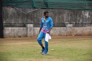 Mumbai Heroes,CCL,CCL 2016,CCL Practice Session,Riteish Deshmukh,Bobby Deol,Shabbir Ahluwalia,Sameer Kochhar,Kabir Sadanand,Vatsal Seth,Jay Bhanushali,Indraneel,Saaqib Saleem,Mumbai Heroes Practice Session,Mumbai Heroes players,Celebrity Cricket League