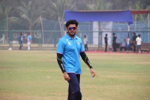 Mumbai Heroes,CCL,CCL 2016,CCL Practice Session,Riteish Deshmukh,Bobby Deol,Shabbir Ahluwalia,Sameer Kochhar,Kabir Sadanand,Vatsal Seth,Jay Bhanushali,Indraneel,Saaqib Saleem,Mumbai Heroes Practice Session,Mumbai Heroes players,Celebrity Cricket League