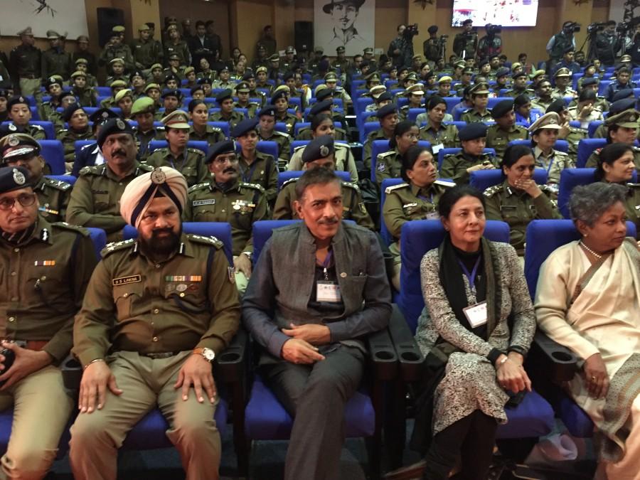Prakash Jha's Jai Gangaajal Trailer impresses Female Cops at the 7th National Conference of Women in Police. Priyanka Chopra,Jai Gangaajal,Jai Gangaajal trailer,Jai Gangaajal Trailer impresses female cops,Jai Gangaajal impresses female cops,Prakash Jha,7th National Conference of Women in Police,7th National Conference