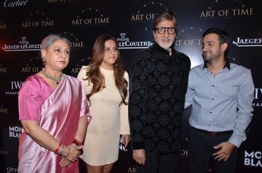 Mamta Anand along with Gaurav Bhatia, Bharat Kapoor and Essaji Vahanvati hosted a select champagne soiree at luxury watch boutique- Art Of Time, to unveil their first store on Waterfield Road, Bandra in Mumbai on Friday (8 January 2016). Amitabh Bachchan, Jaya Bachchan, Mahesh Shahani, Siddharth Anand, Director Sujoy Ghosh and many others graced the event.