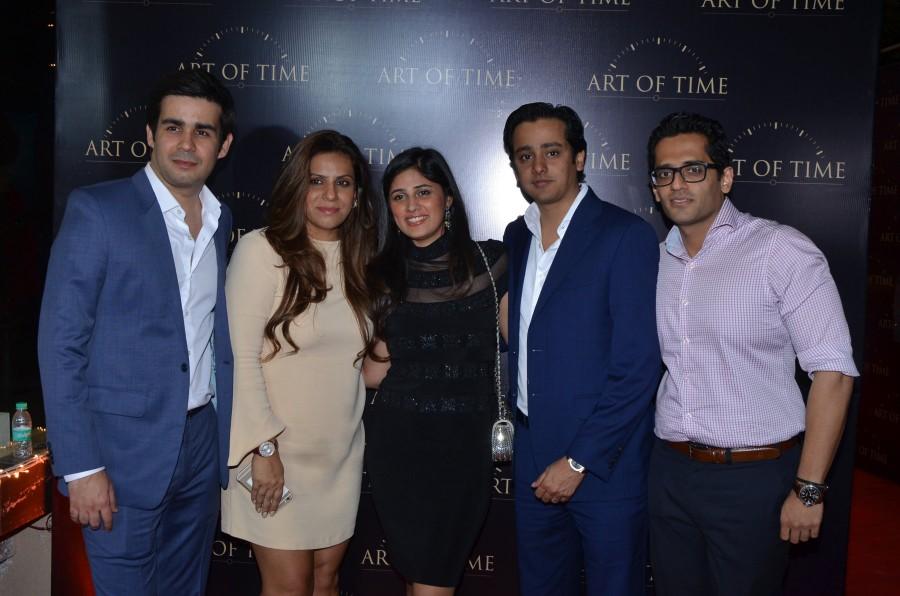 Mamta Anand along with Gaurav Bhatia, Bharat Kapoor and Essaji Vahanvati hosted a select champagne soiree at luxury watch boutique- Art Of Time, to unveil their first store on Waterfield Road, Bandra in Mumbai on Friday (8 January 2016). Amitabh Bachchan, Jaya Bachchan, Mahesh Shahani, Siddharth Anand, Director Sujoy Ghosh and many others graced the event. Art of Time store,Art of Time store launch,Amitabh Bachchan,Jaya Bachchan,Mahesh Shahani,Siddharth Anand,Mona Vahanvati,Director Sujoy Ghosh,Vishal Dadlani,Ramesh Taurani,Minisha Lamba,Dino Morea,Deanne Panday,Harman Baweja