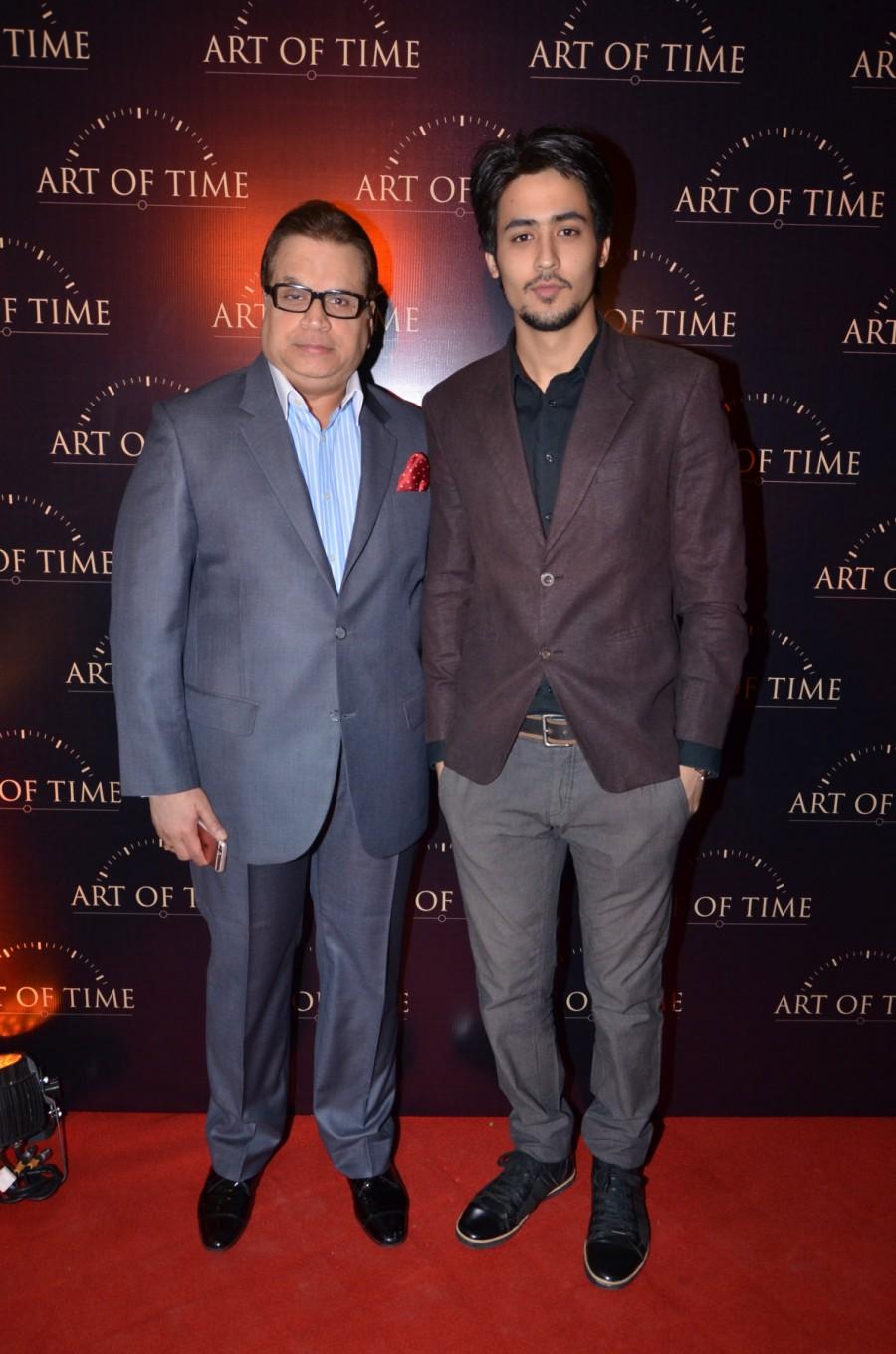 Mamta Anand along with Gaurav Bhatia, Bharat Kapoor and Essaji Vahanvati hosted a select champagne soiree at luxury watch boutique- Art Of Time, to unveil their first store on Waterfield Road, Bandra in Mumbai on Friday (8 January 2016). Amitabh Bachchan, Jaya Bachchan, Mahesh Shahani, Siddharth Anand, Director Sujoy Ghosh and many others graced the event. Art of Time store,Art of Time store launch,Amitabh Bachchan,Jaya Bachchan,Mahesh Shahani,Siddharth Anand,Mona Vahanvati,Director Sujoy Ghosh,Vishal Dadlani,Ramesh Taurani,Minisha Lamba,Dino Morea,Deanne Panday,Harman Baweja