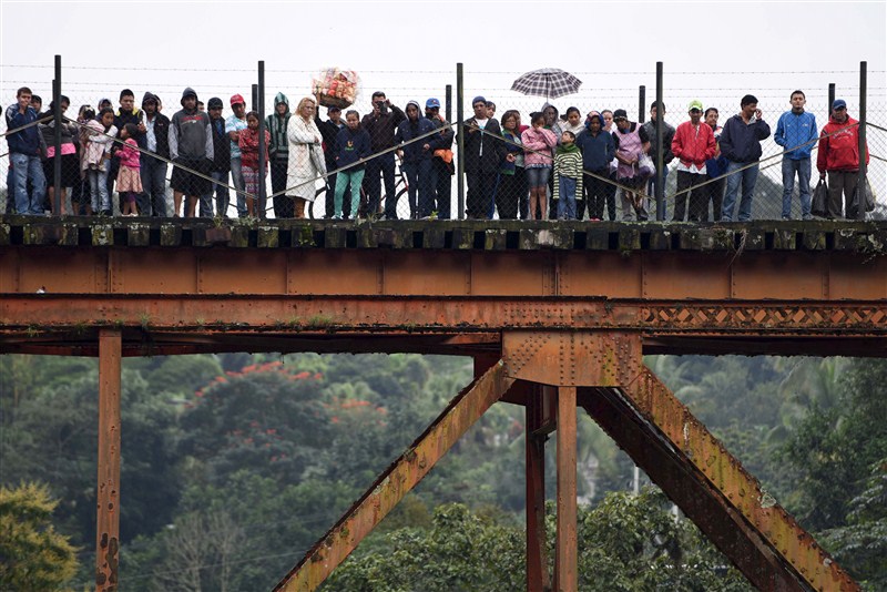At least 20 people were killed on Sunday when a bus plummeted off a road and into a ravine in Mexico's Gulf Coast state of Veracruz. Mexico bus crash,Bus crash in Mexico,southern Mexico,bus crash,bus accident,Mexico,Gulf Coast state