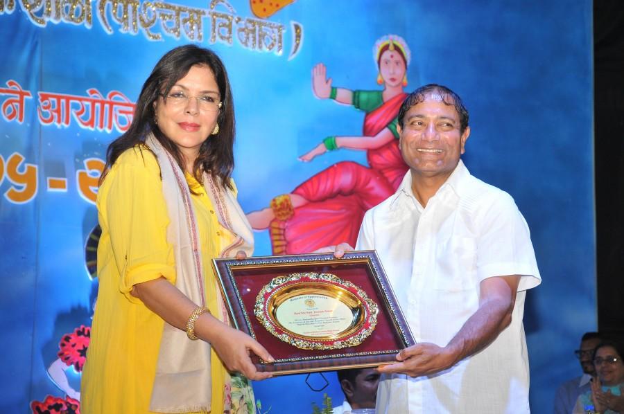 Jackie Shroff, Zeenat Aman, Smt. Shabnam Kapoor (President of Children Welfare Center) attended the Prize Distribution Ceremony of District Level Cultural Activities 2015-2016 hosted by Ajay Kaul, Principal of the Children's Welfare Centre High School & Prashant Kashid, Activity Chairman. Jackie Shroff,Zeenat Aman,Children Welfare High School,District Level Cultural Activities,Ajay Kaul,Children's Welfare Centre High School,Cabinet Minister,Shabnam Kapoor,Shri Prakash Mehta,Gurpreet Kaur Chadha,Ankit Gera
