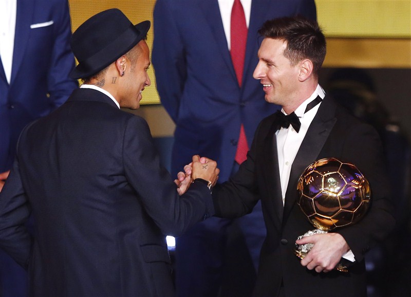 Lionel Messi won an unprecedented fifth FIFA Ballon d'Or award, given to the footballer of the year, at a gala ceremony on Monday, ending his great rival Cristiano Ronaldo's two-year hold on football's top individual prize. Lionel Messi,fifth FIFA Ballon d'Or award,Ballon d'Or award,footballer of the year,gala ceremony,Cristiano Ronaldo