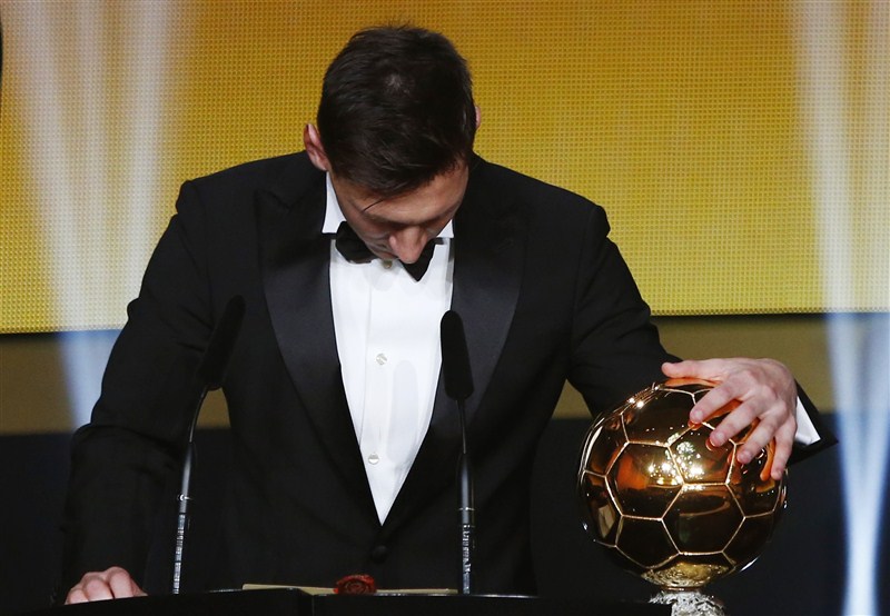 Lionel Messi won an unprecedented fifth FIFA Ballon d'Or award, given to the footballer of the year, at a gala ceremony on Monday, ending his great rival Cristiano Ronaldo's two-year hold on football's top individual prize. Lionel Messi,fifth FIFA Ballon d'Or award,Ballon d'Or award,footballer of the year,gala ceremony,Cristiano Ronaldo