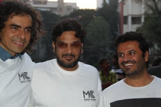 Filmmakers Imtiaz Ali and Vikas Bahl inaugurated the maiden edition of the Khidkiyan Theatre Festival.