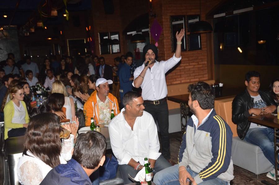It was dhamaal, masti and fun time as actors Kamaal Khan, Gurpreet Kaur Chadha, Sanjaj Patil, Sanjay Lohia, Ravi Gossain, Lopa Bhatt, Satish Reddy and many more were seen at the PUMP Room Beer Factory party. Lohri,Lohri celebration,celebs celebrate Lohri,Kamaal Khan,Gurpreet Kaur Chadha,Sanjaj Patil,Sanjay Lohia,Ravi Gossain,Lopa Bhatt,Satish Reddy