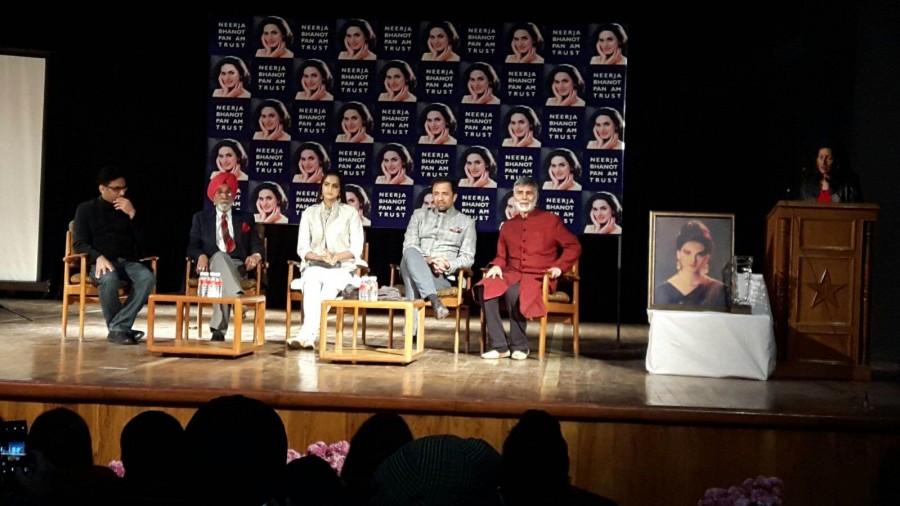 Sonam Kapoor along with director Ram Madhvani, producer Atul Kasbekar and the team visited the honorary ?Neerja Bhanot? Pan Am awards in Chandigarh. Team Neerja,Sonam Kapoor,Ram Madhvani,Atul Kasbekar,Neerja Bhanot bravery award in Chandigarh,Neerja Bhanot