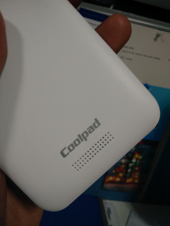 Coolpad launched all-new Note 3 Lite in India on Friday, featuring premium specifications such as fingerprint scanner, 3GB RAM and lot more at an ultra affordable cost of just Rs 6,999. Coolpad note 3 lite price,coolpad note 3 lite review,coolpad note 3 lite first look,coolpad note 3 lite photos,coolpad note 3 lite features,coolpad note 3 lite specs,coolpad note 3 lite design,coolpad note 3 lite vs coolpad note 3